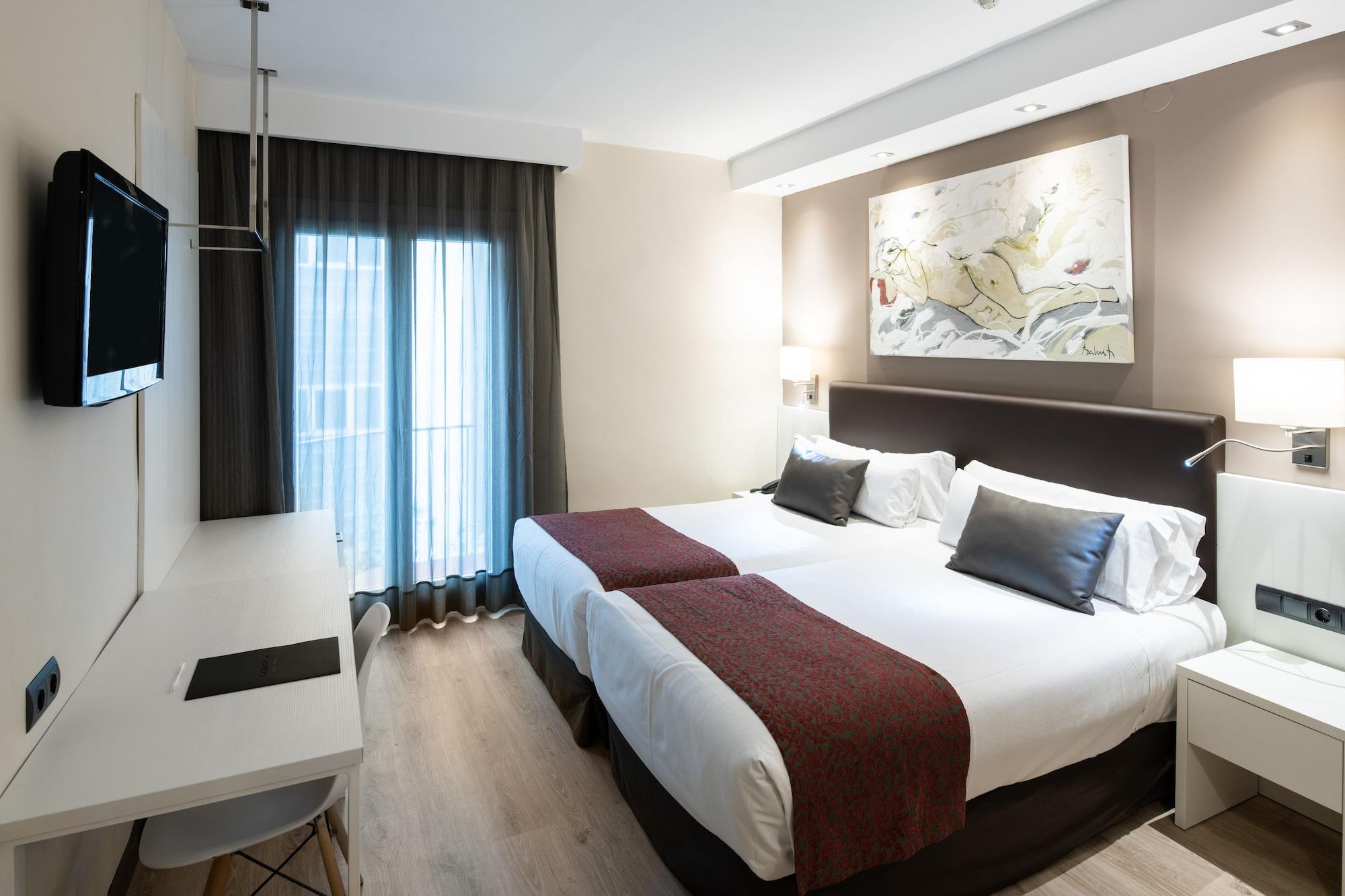 Catalonia Castellnou Hotel Barcelona Luaran gambar