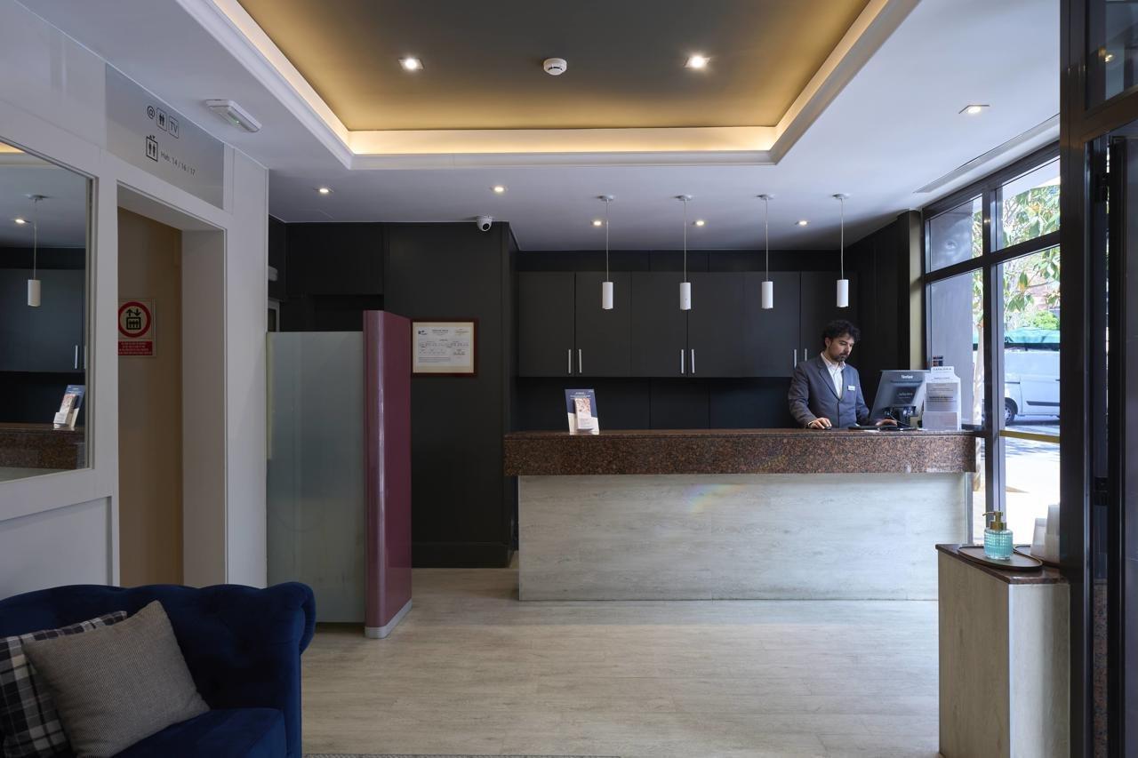 Catalonia Castellnou Hotel Barcelona Luaran gambar